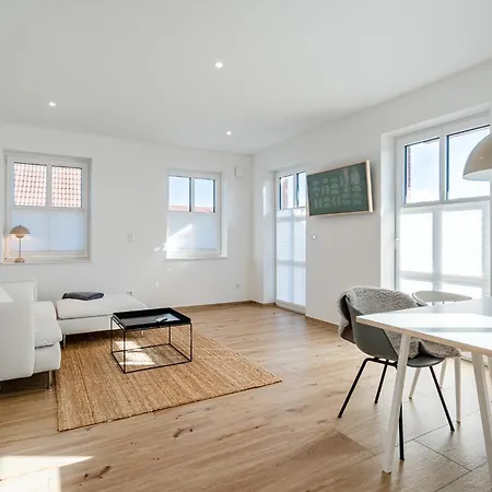 Dieknuest Apartment *